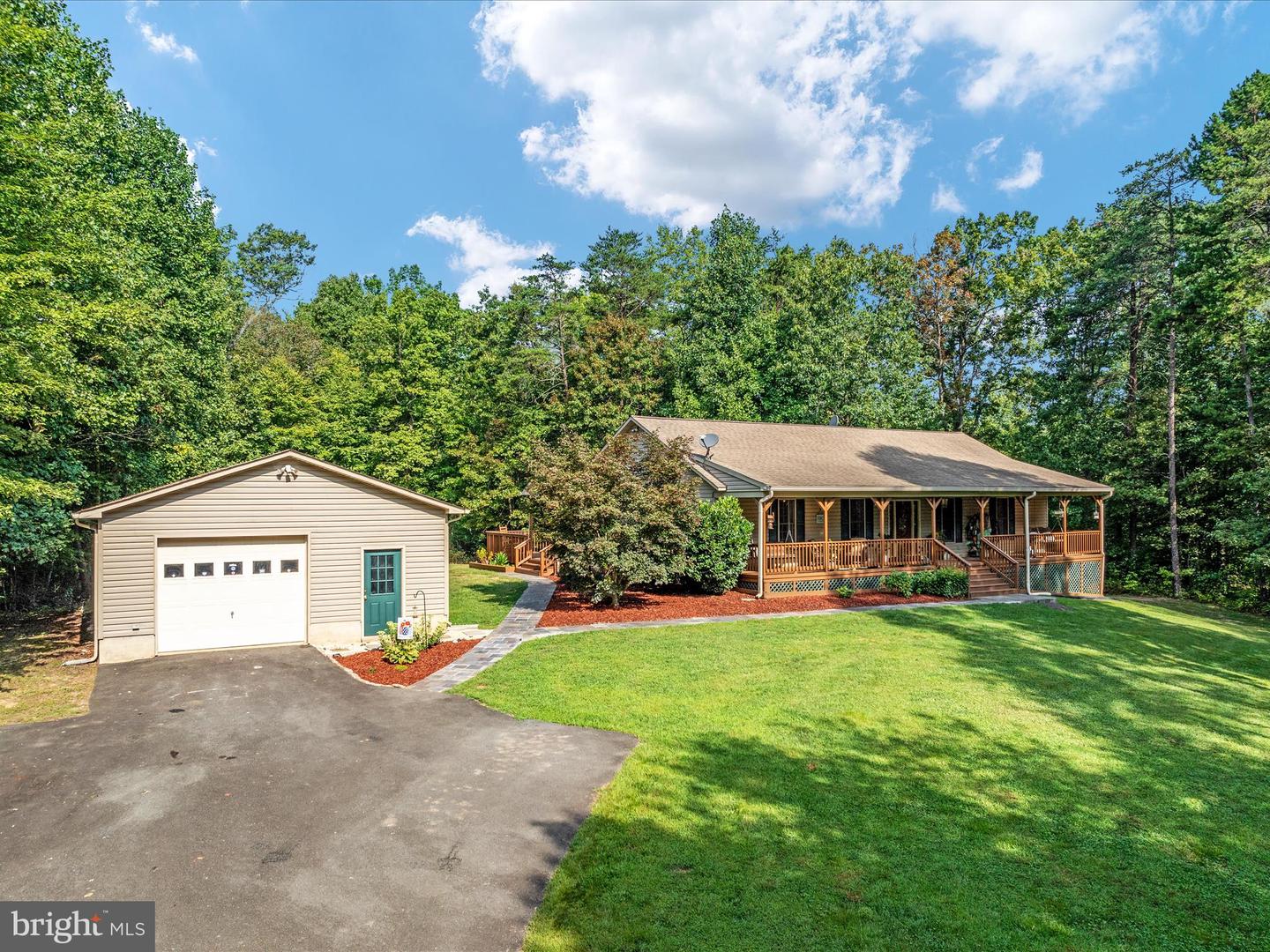 5224 Sperryville Pike Property Photo