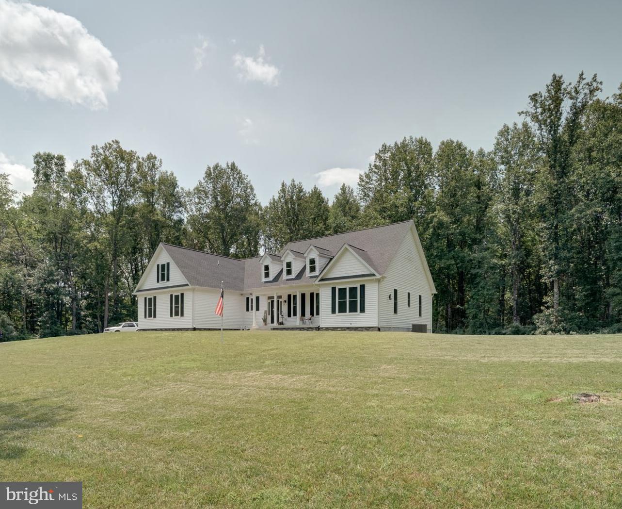 54 POLING LN