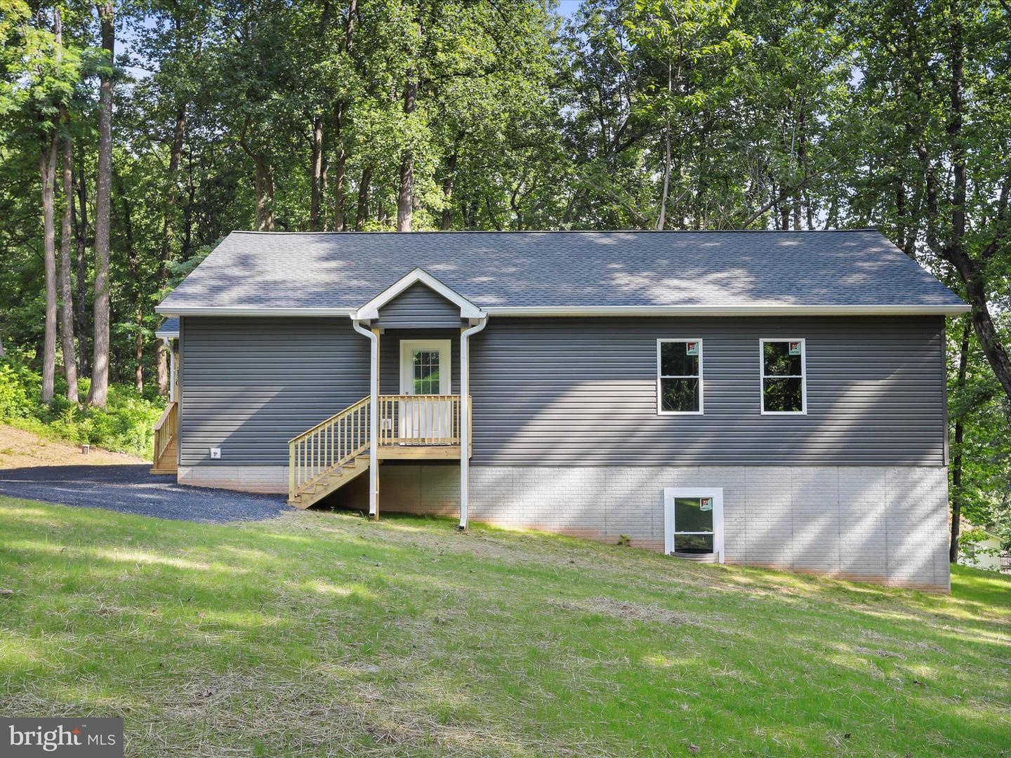 130 Highland Way Property Photo 1