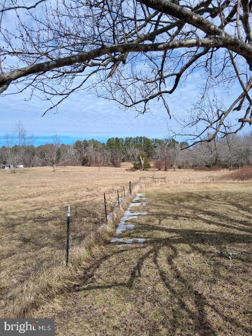369-a Rock Mills Rd #a Property Photo 6