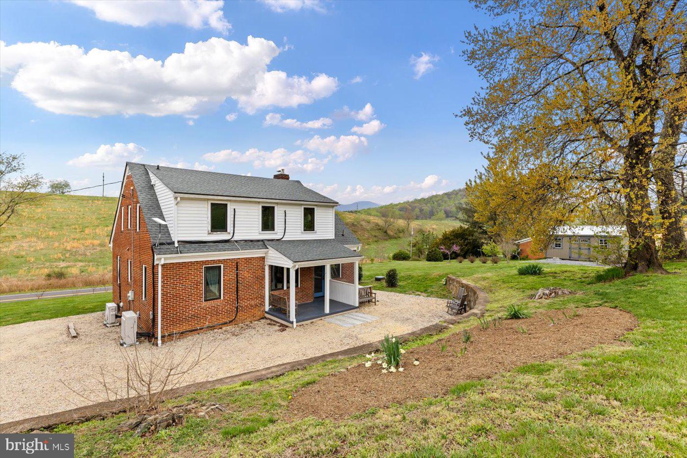 4565 Sperryville Pike Property Photo 7