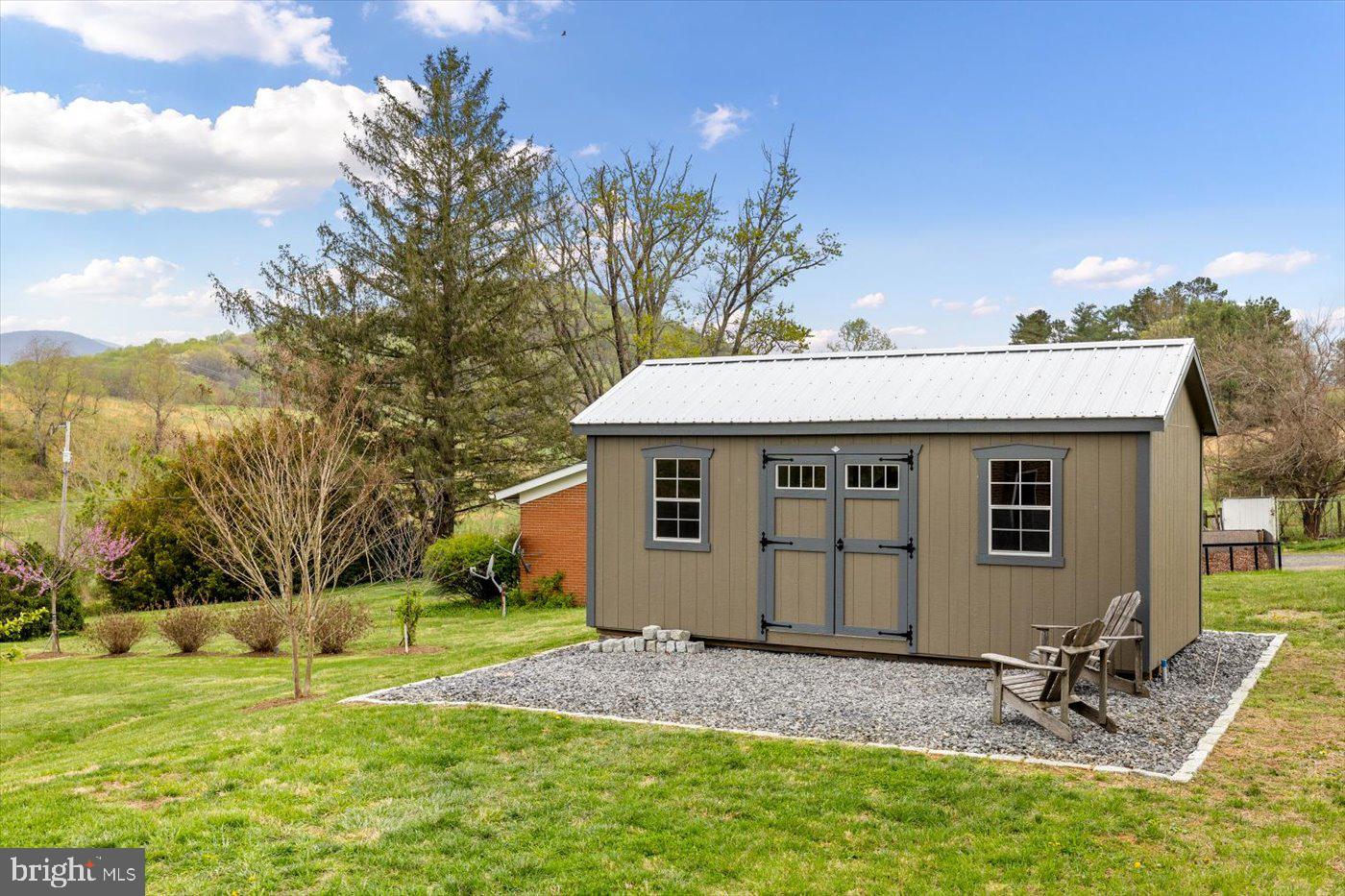4565 Sperryville Pike Property Photo 12