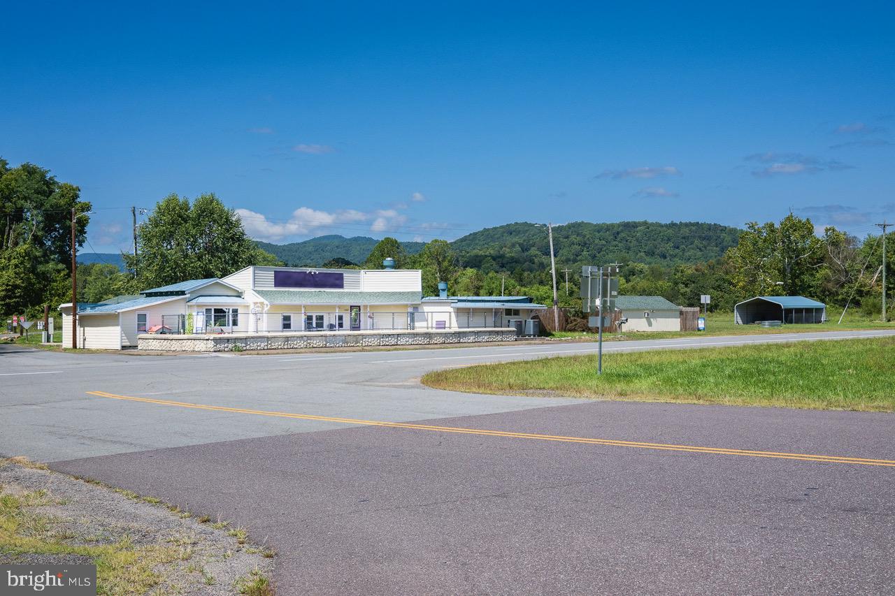 12167 Lee Hwy Property Photo 1
