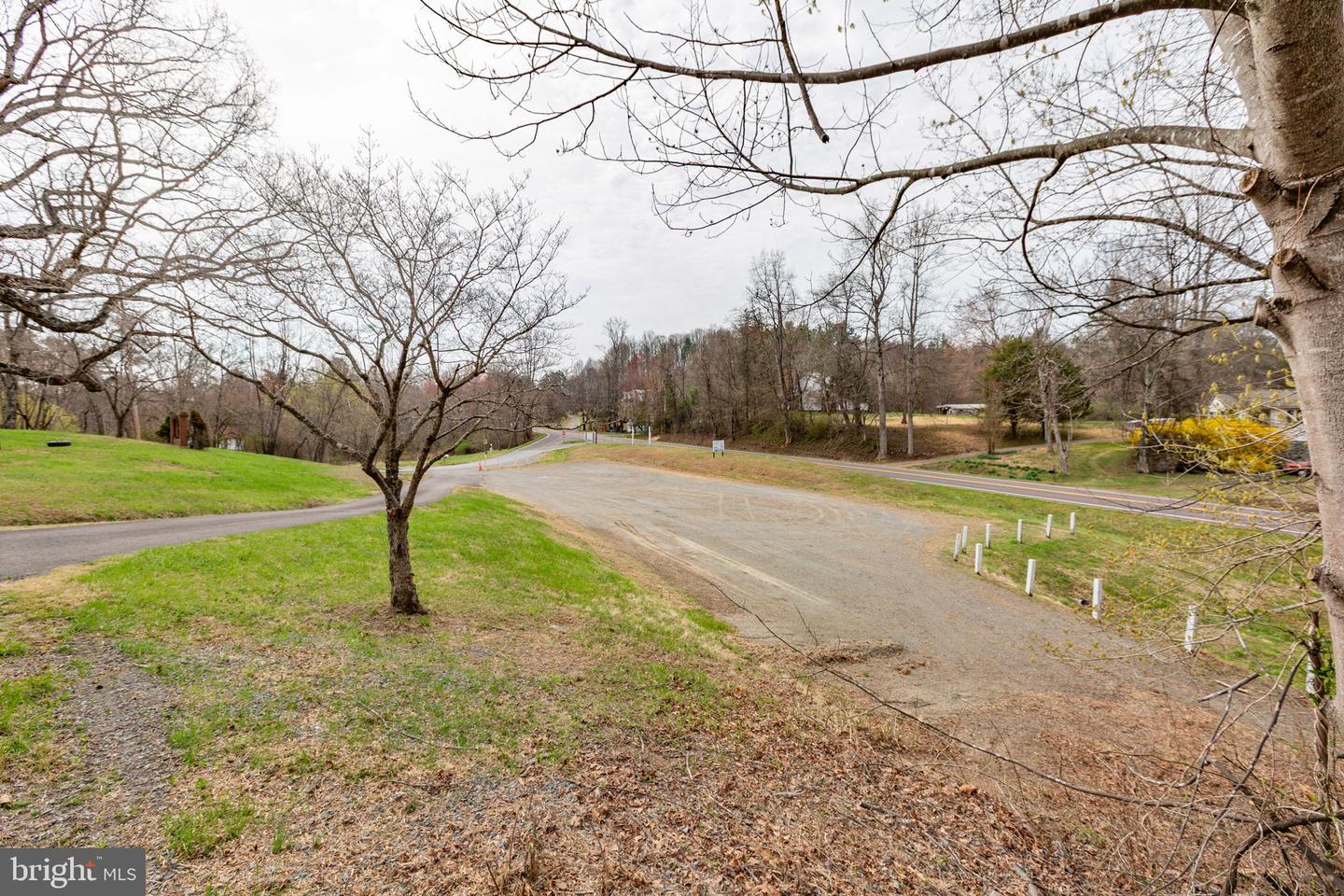 19 Scrabble Rd Property Photo 40
