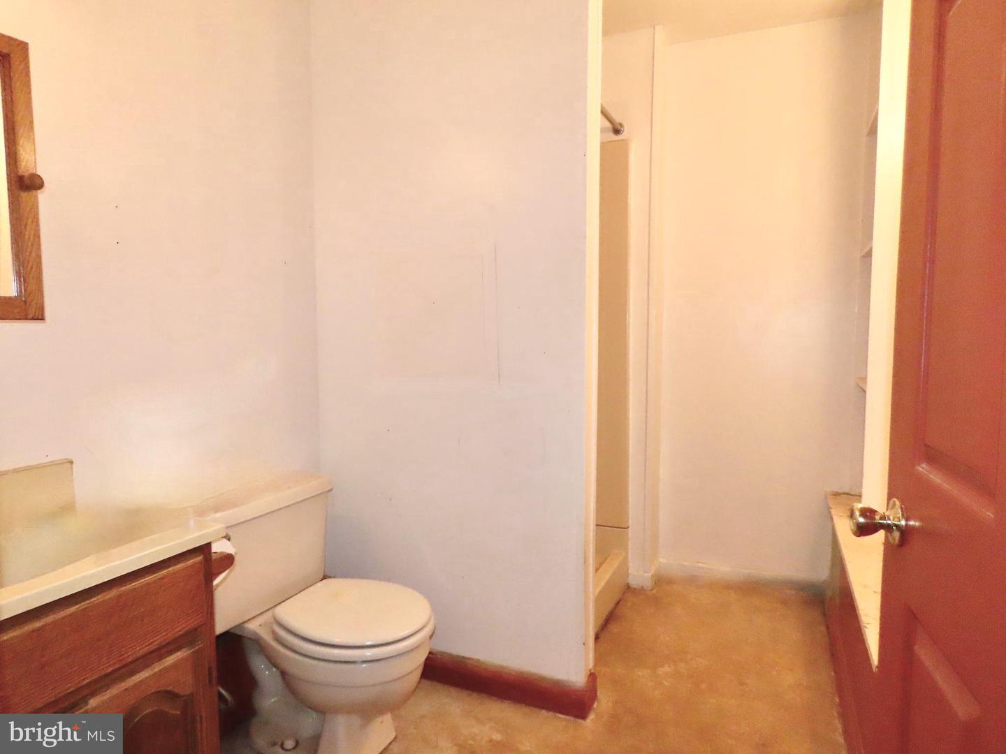 13782 Crest Hill Rd Property Photo 28