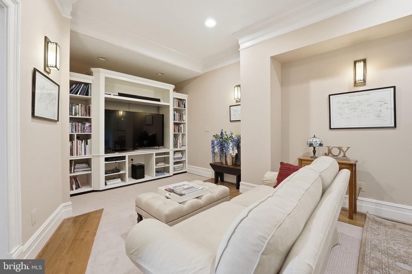 65 Clark Ln Property Photo 23