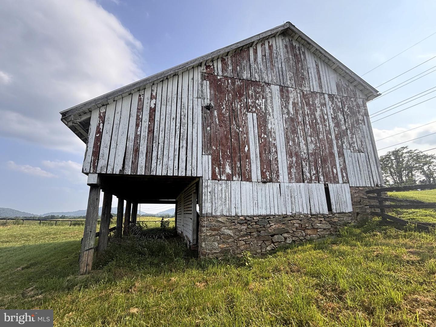 0 Jericho Property Photo 19