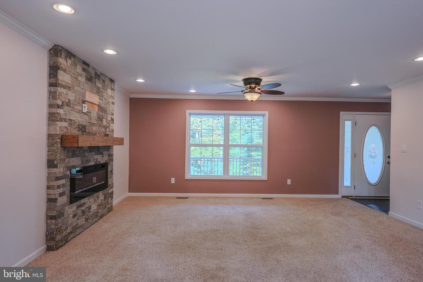 30 Annies Ln Property Photo 27