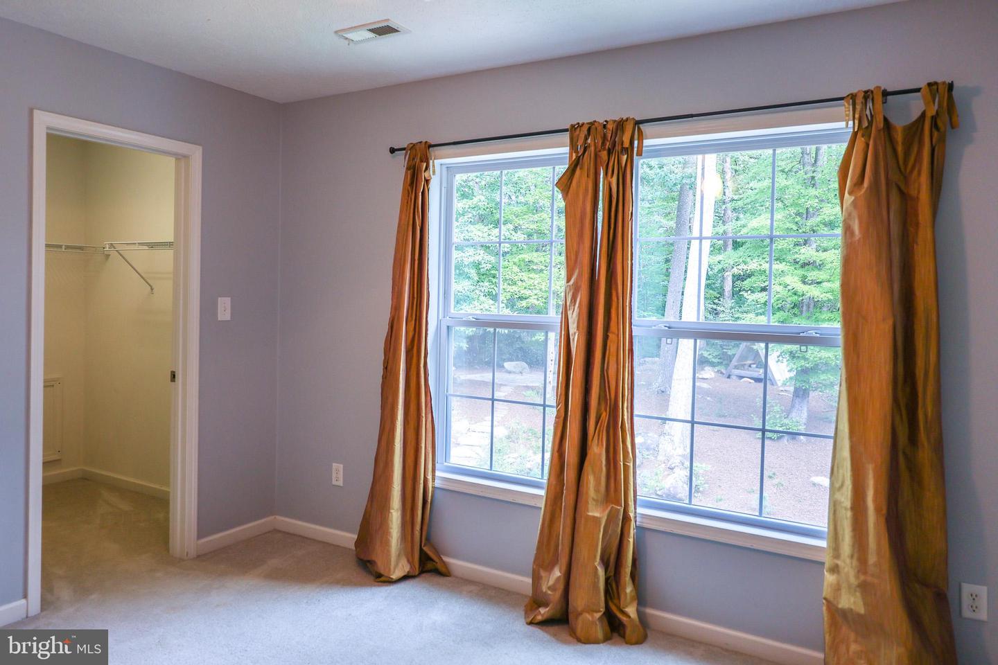 30 Annies Ln Property Photo 34