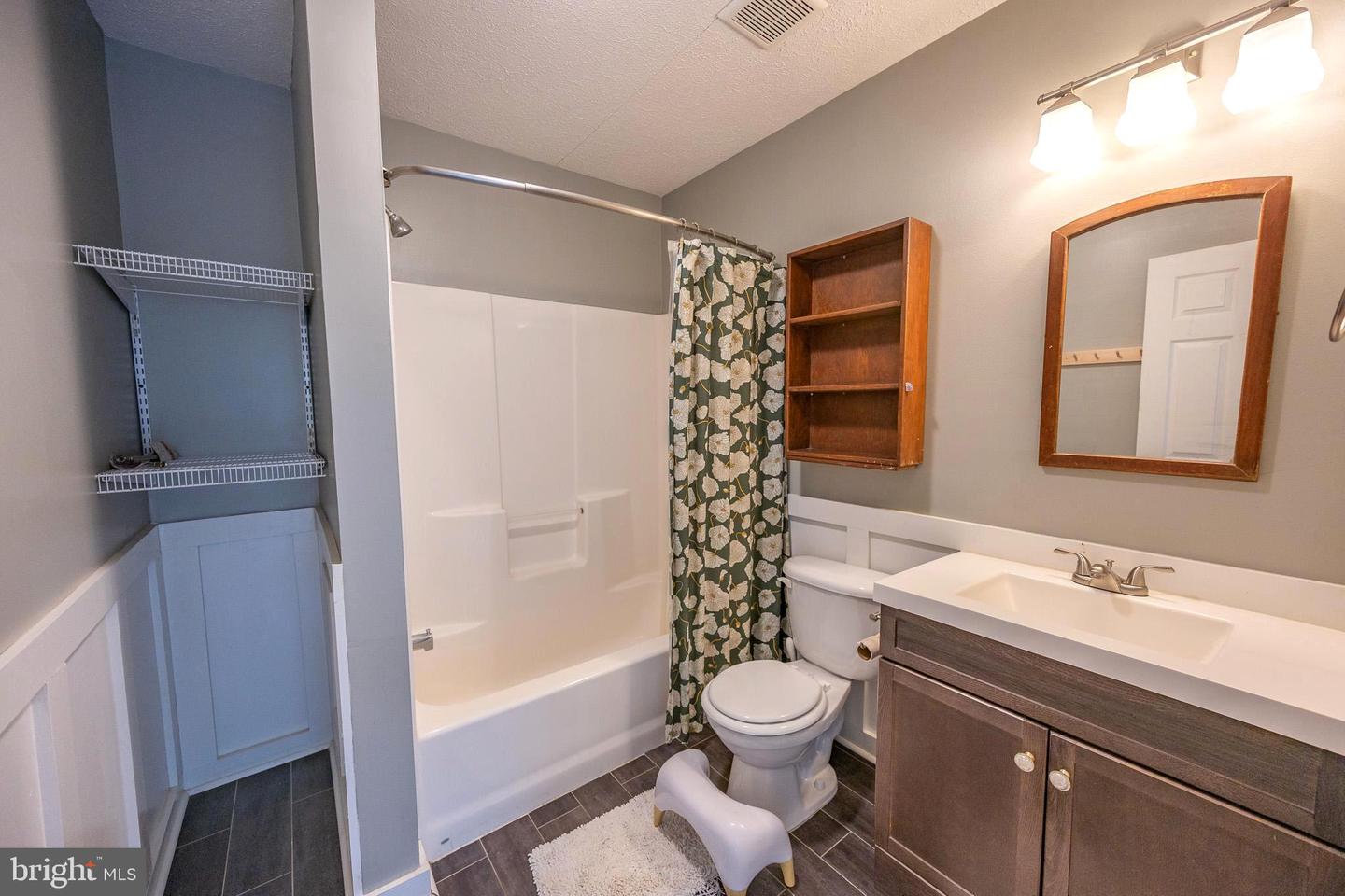 30 Annies Ln Property Photo 41