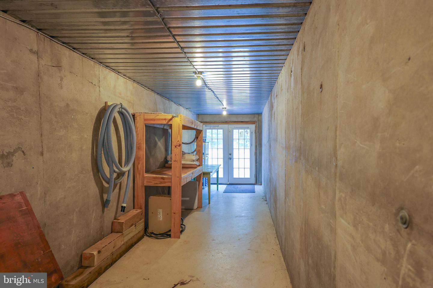 30 Annies Ln Property Photo 51