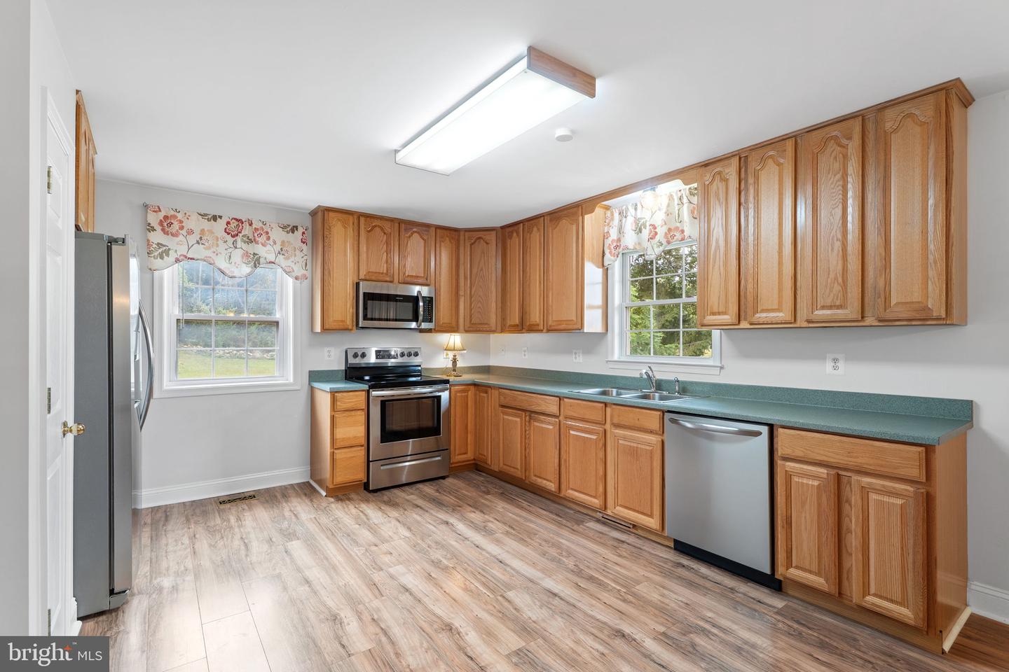 505 Viewtown Property Photo 7