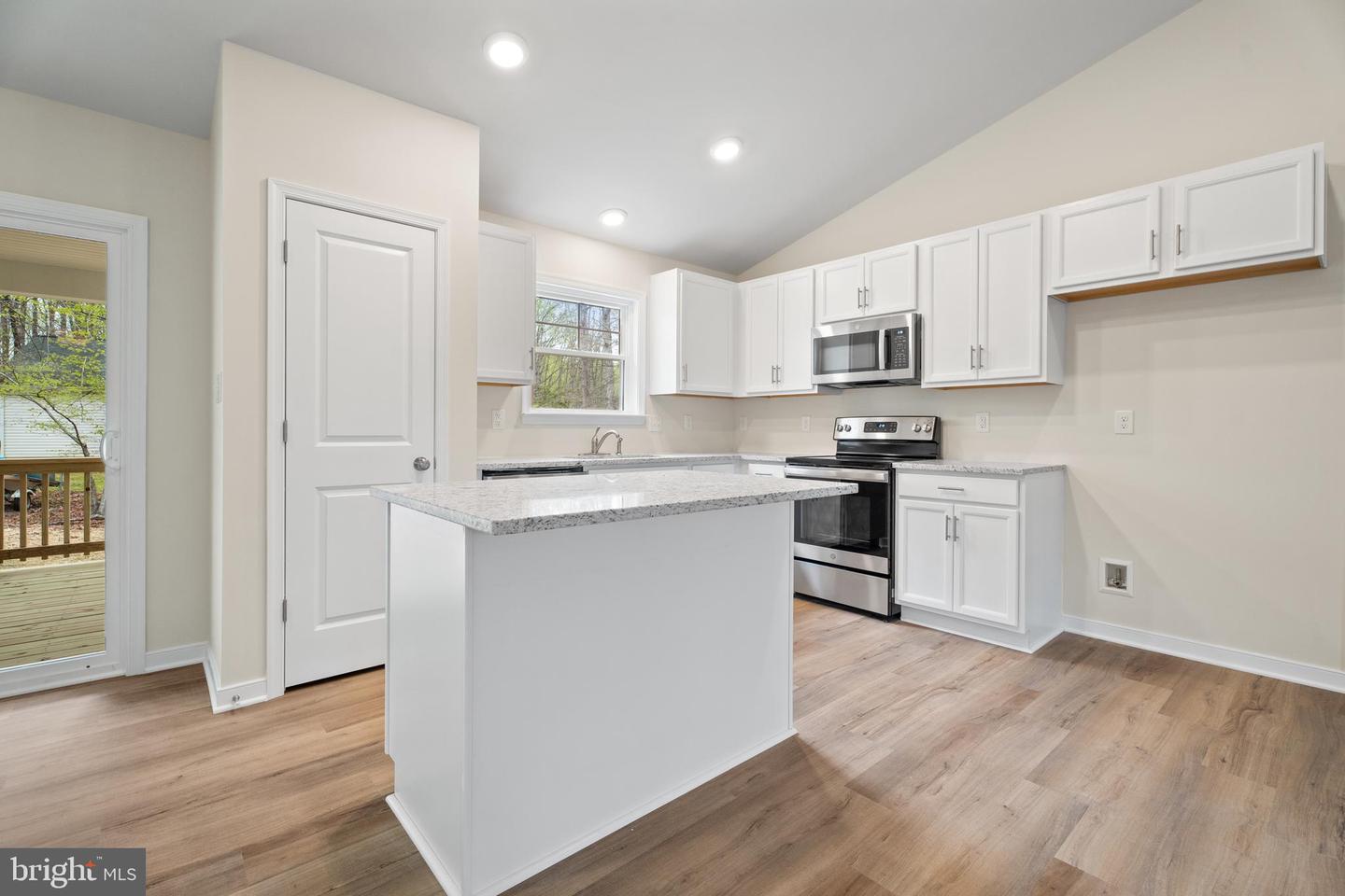 Tbd W Sunrise Dr Property Photo 11