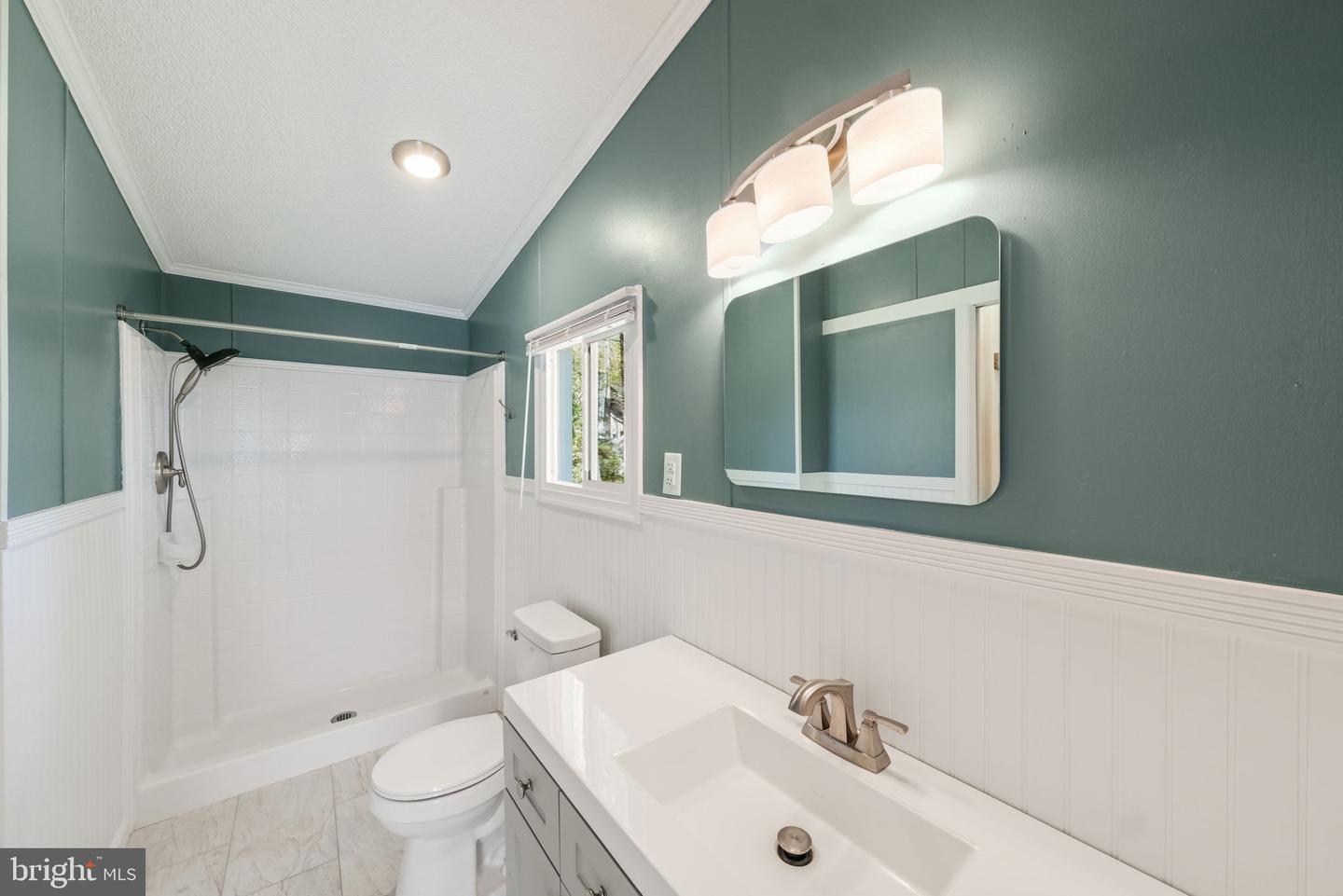 529 Morattico Creek Rd Property Photo 18