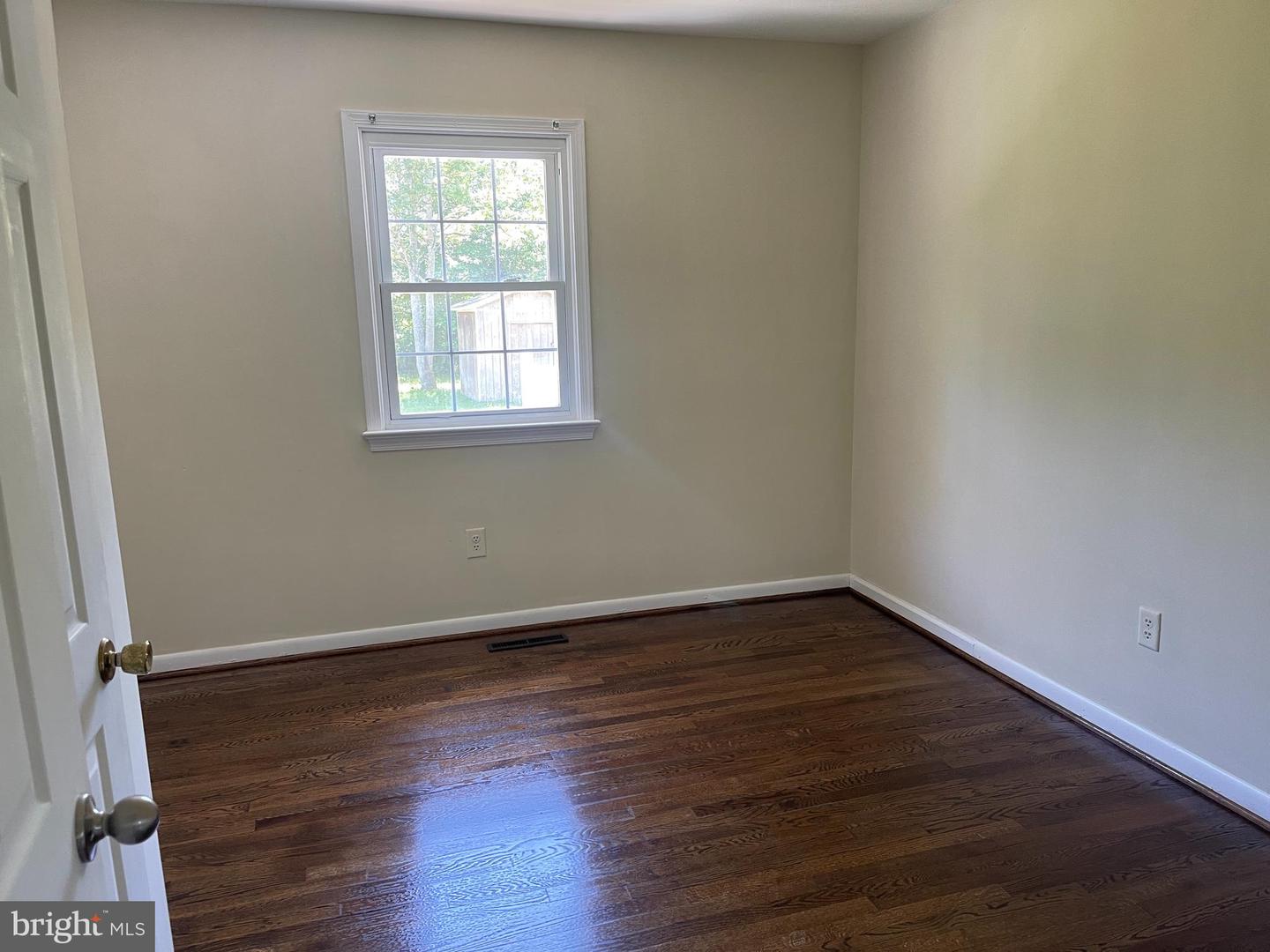 1812 Snyder Rd Property Photo 6