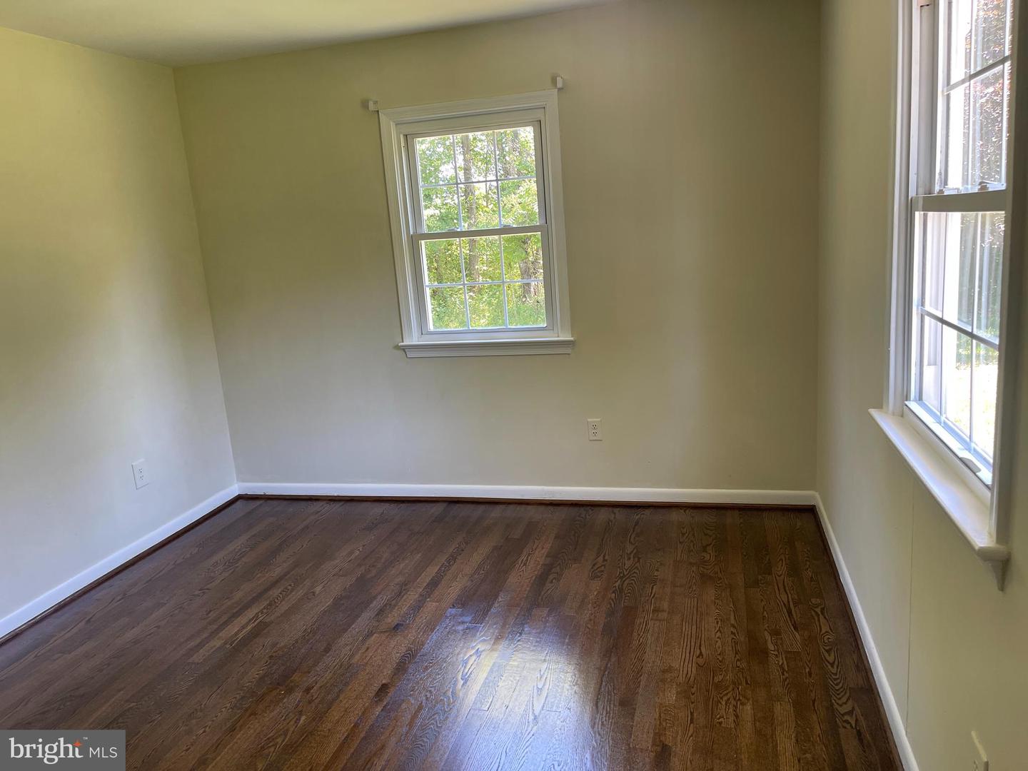 1812 Snyder Rd Property Photo 8