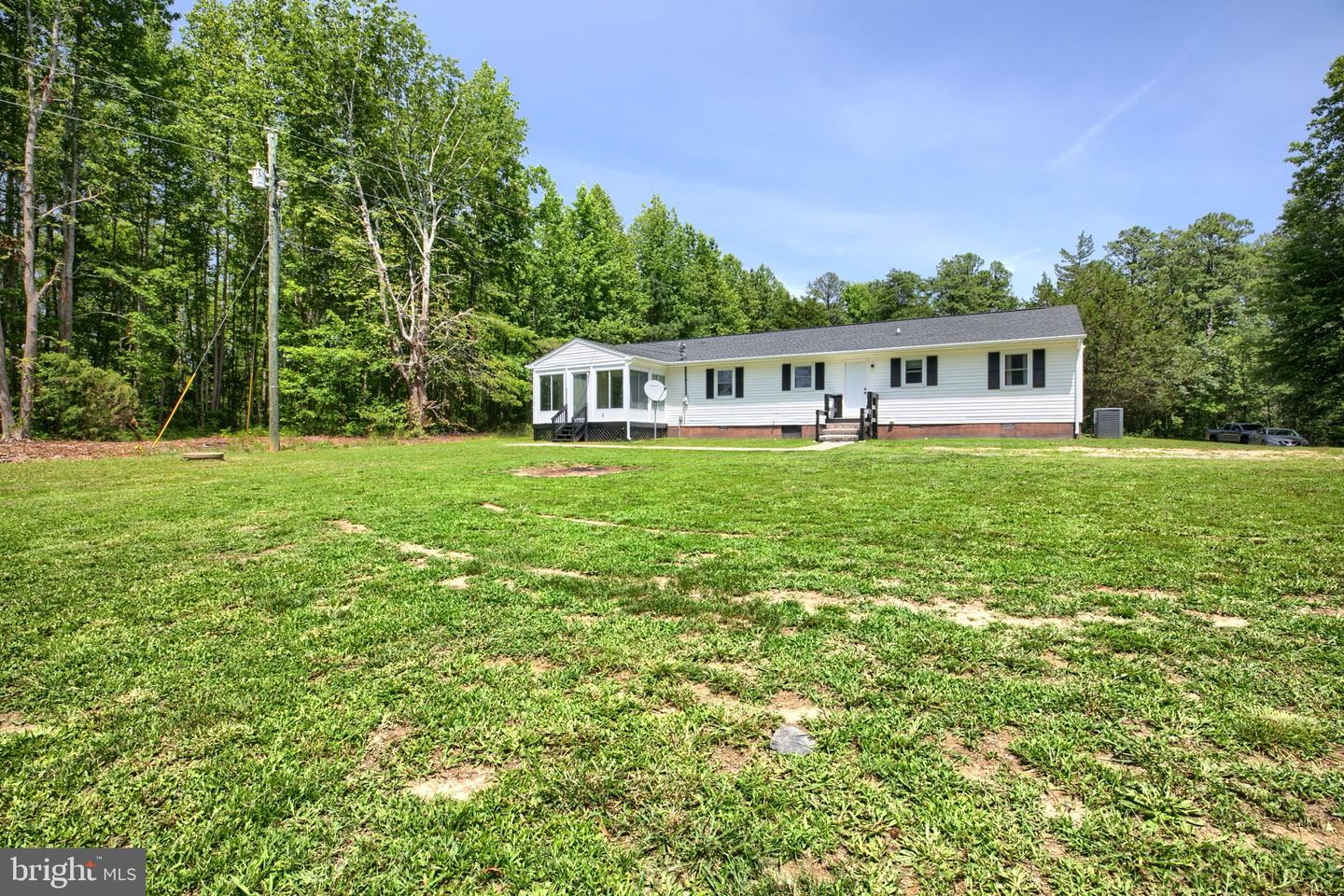 868 Simonson Rd Property Photo 24