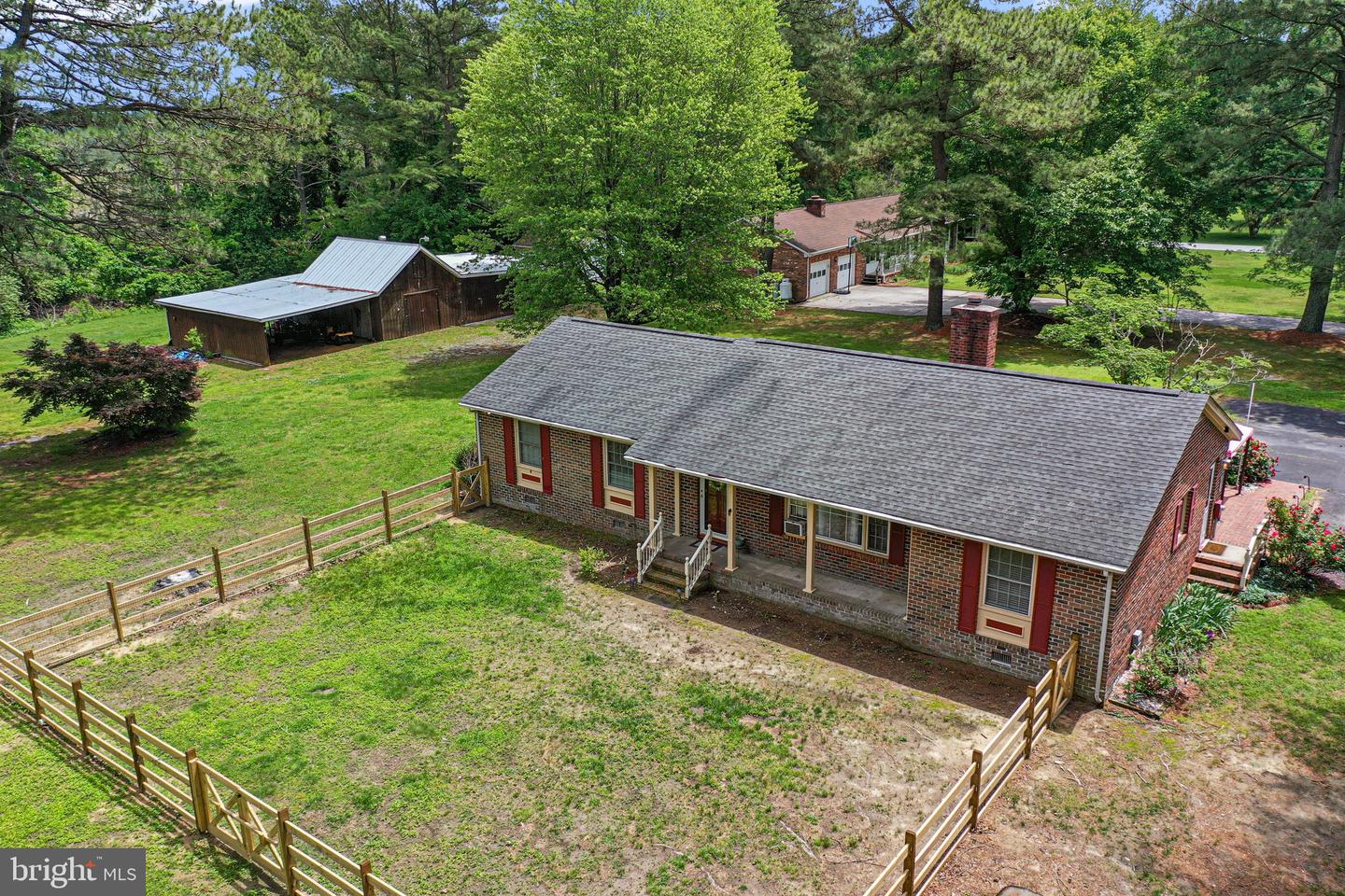 31 Bunker Rd Property Photo 1
