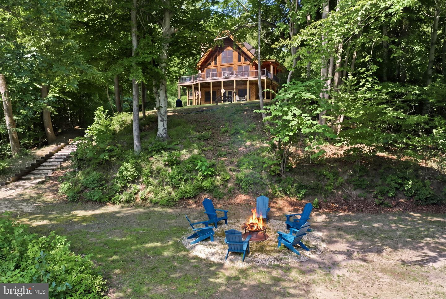 32 Shoreline Dr Property Photo 2