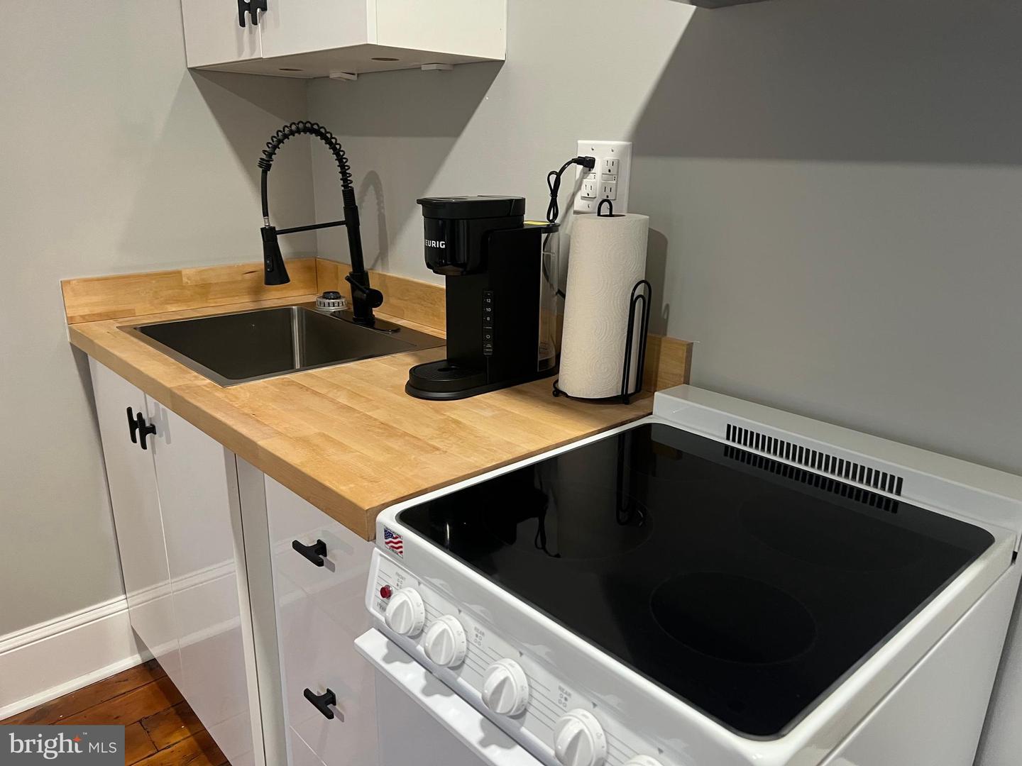 23 E Beverley St Property Photo 35