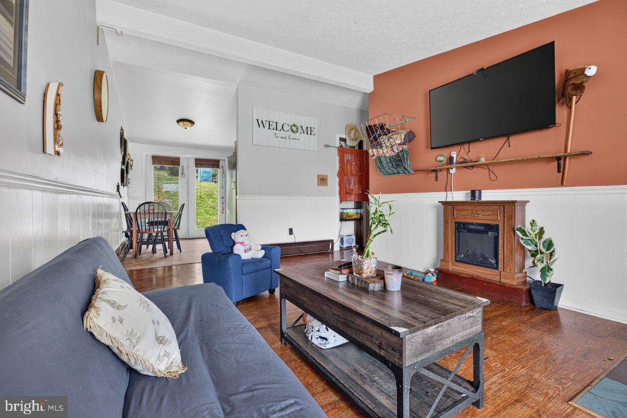 2397 Highview Cir Property Photo 6