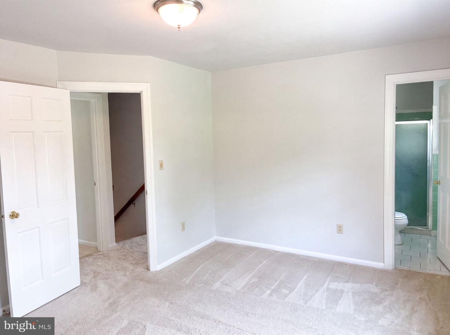 507 Willoughby Ln Property Photo 16