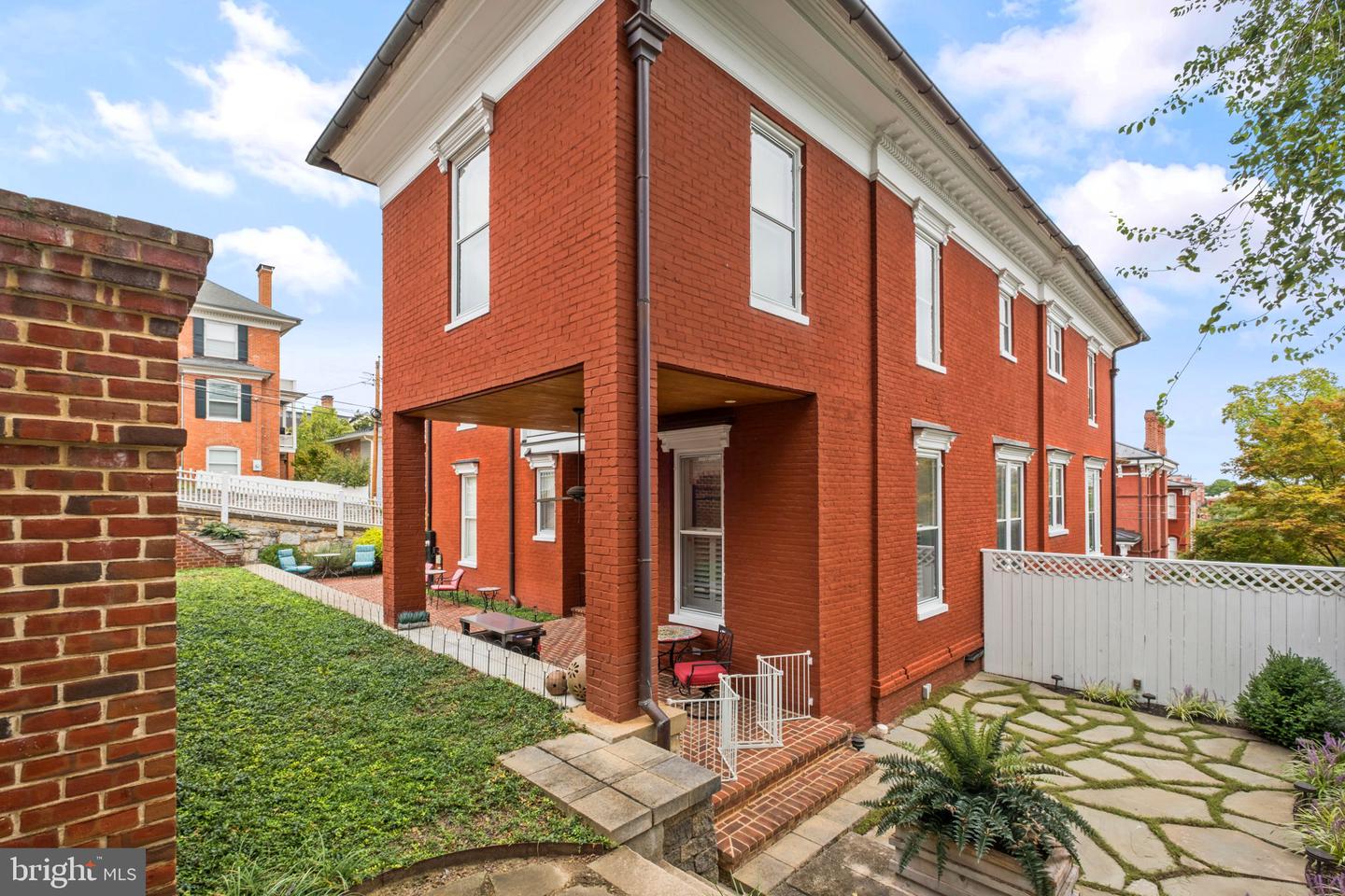 104 Church St Property Photo 54