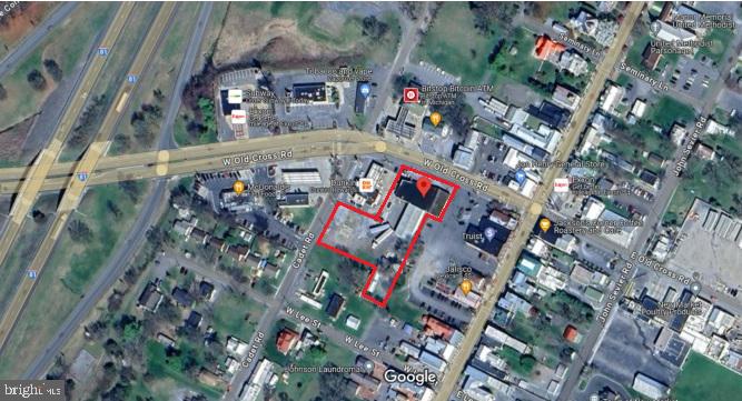 129-131 W Old Cross Rd Property Photo 1