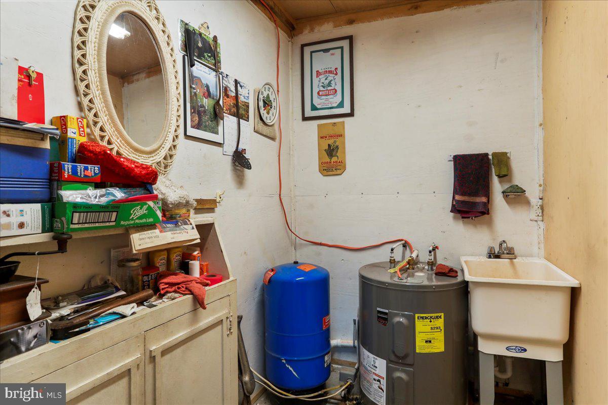 11252 Supinlick Ridge Property Photo 28
