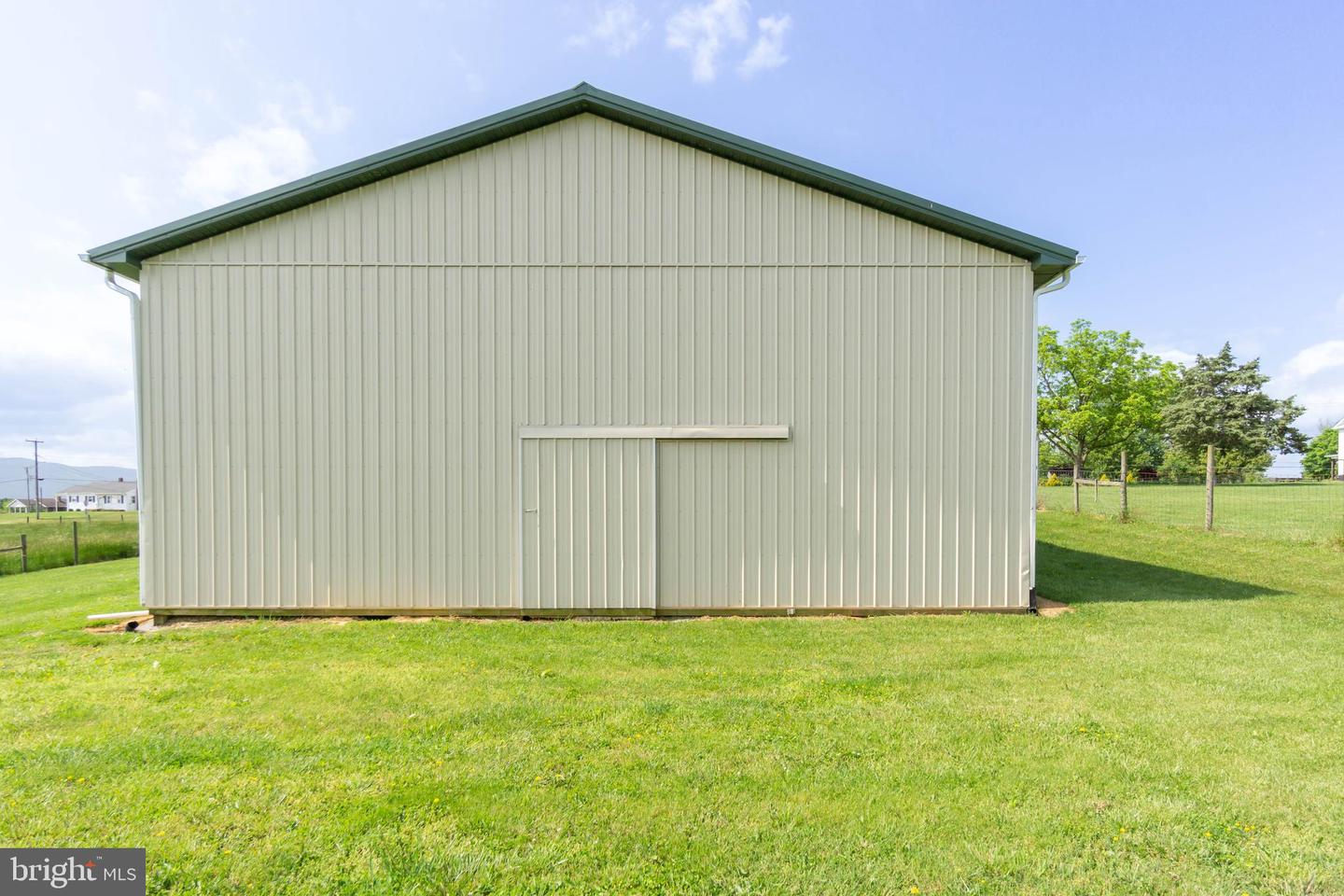 22347 Senedo Rd Property Photo 40
