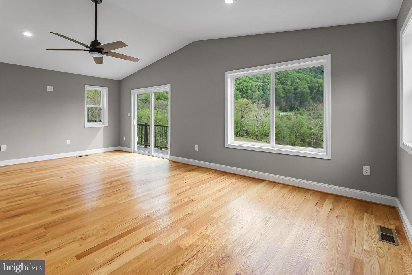 628 Black Bear Rd Property Photo 53