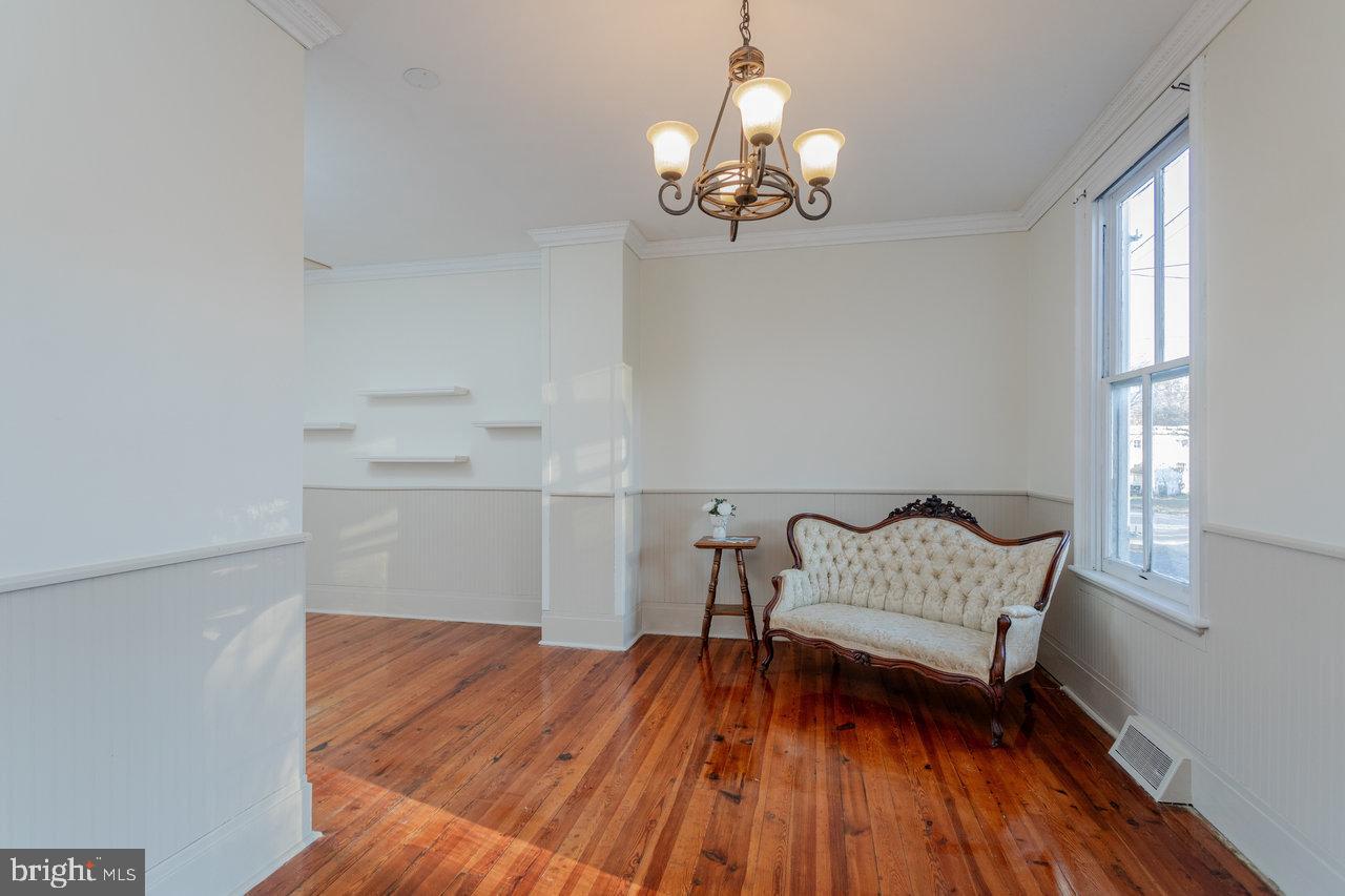 201 E Court St Property Photo 27