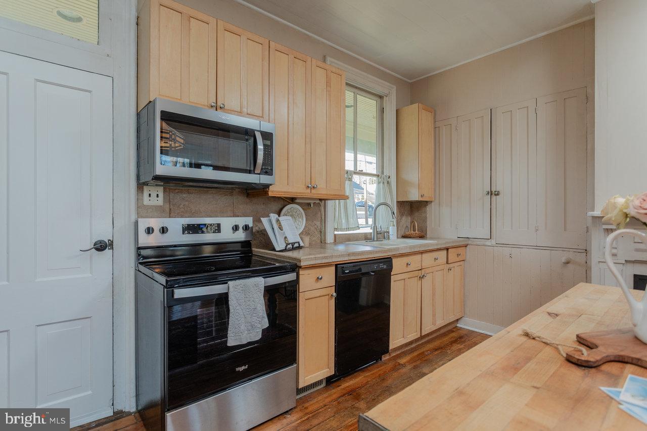 201 E Court St Property Photo 52