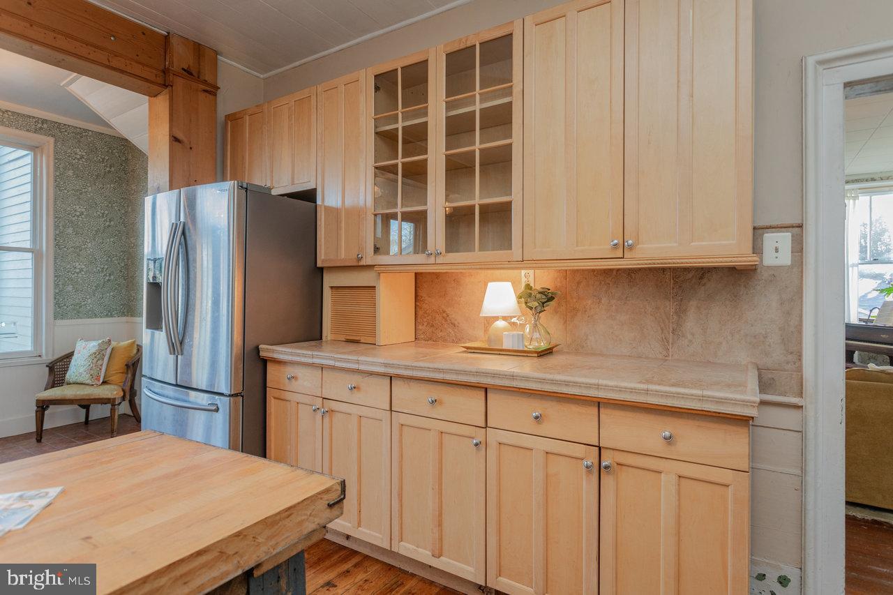 201 E Court St Property Photo 54