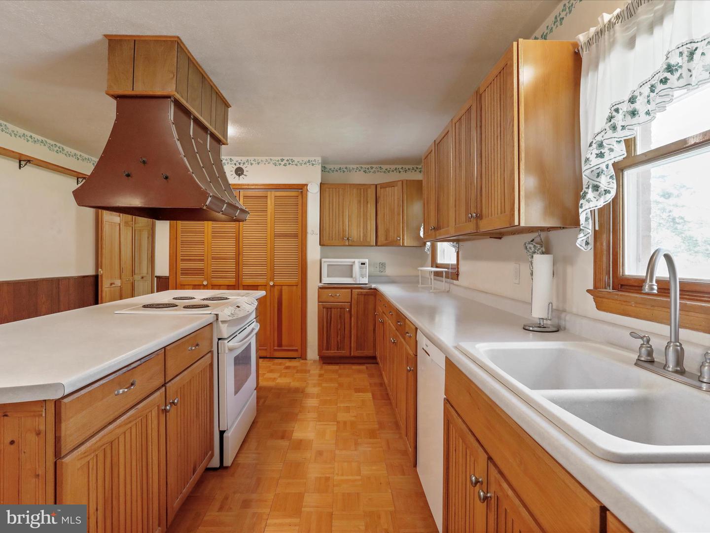 2893 Saint Luke Rd Property Photo 16