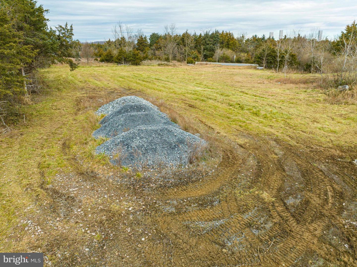 Lot 2 Property Photo 37