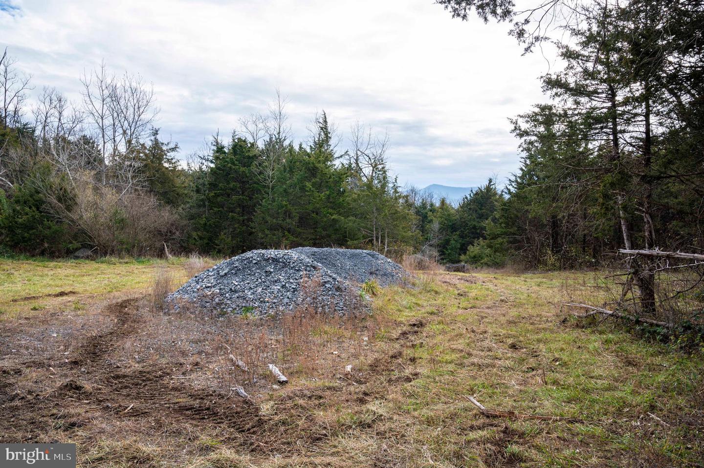 Lot 2 Property Photo 44