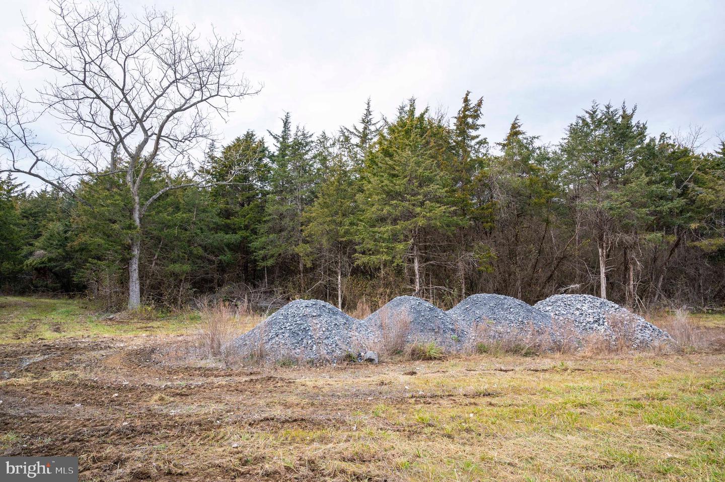 Lot 2 Property Photo 52