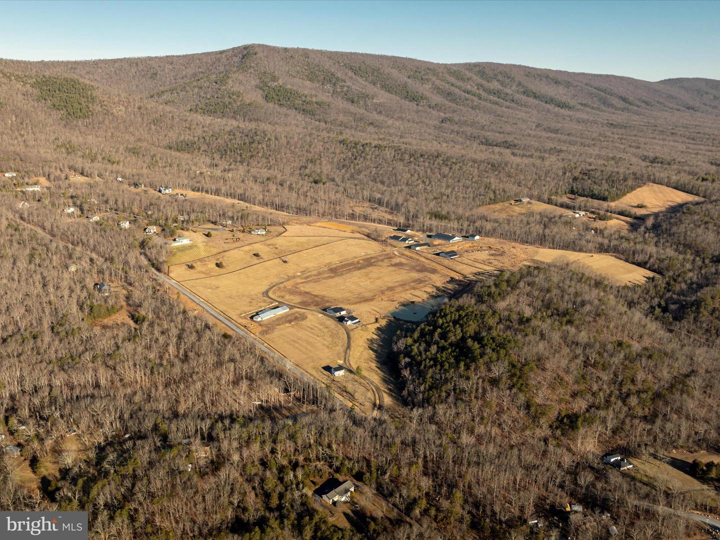 1215 Narrow Path Rd Property Photo 6
