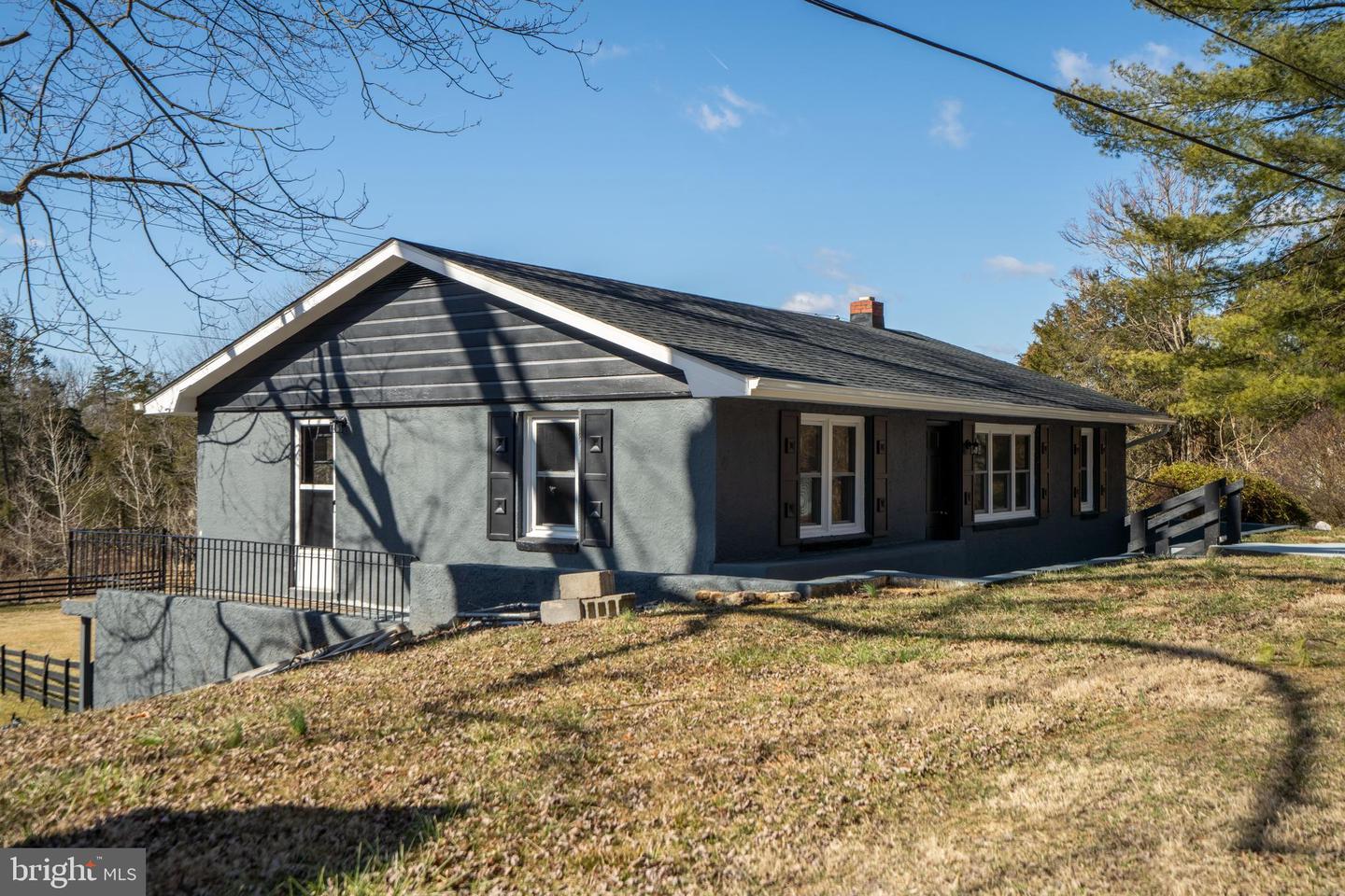 2897 Stoney Creek Rd Property Photo 4