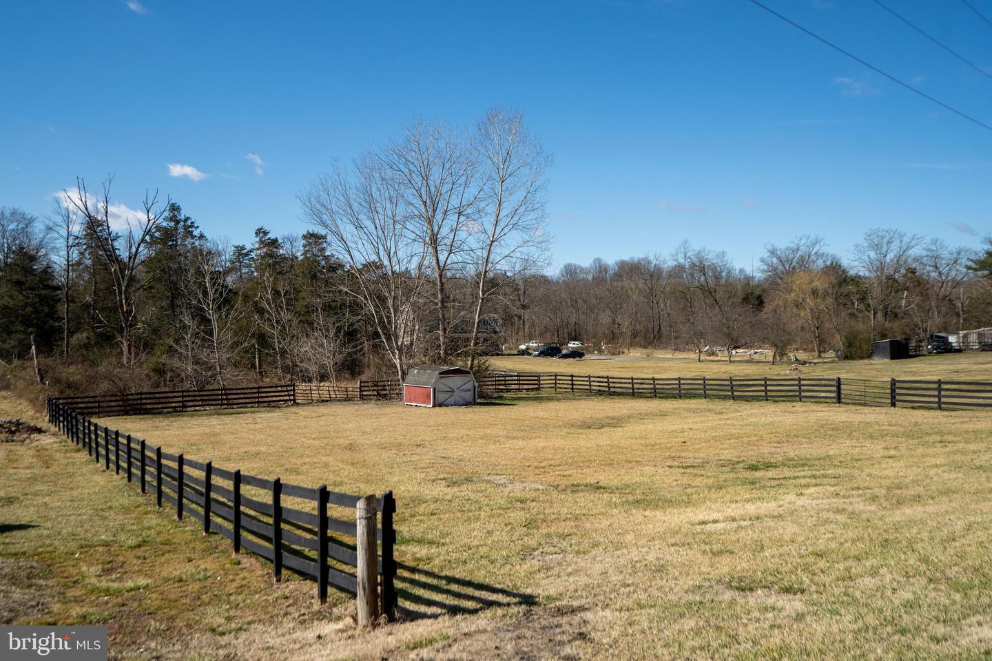 2897 Stoney Creek Rd Property Photo 10