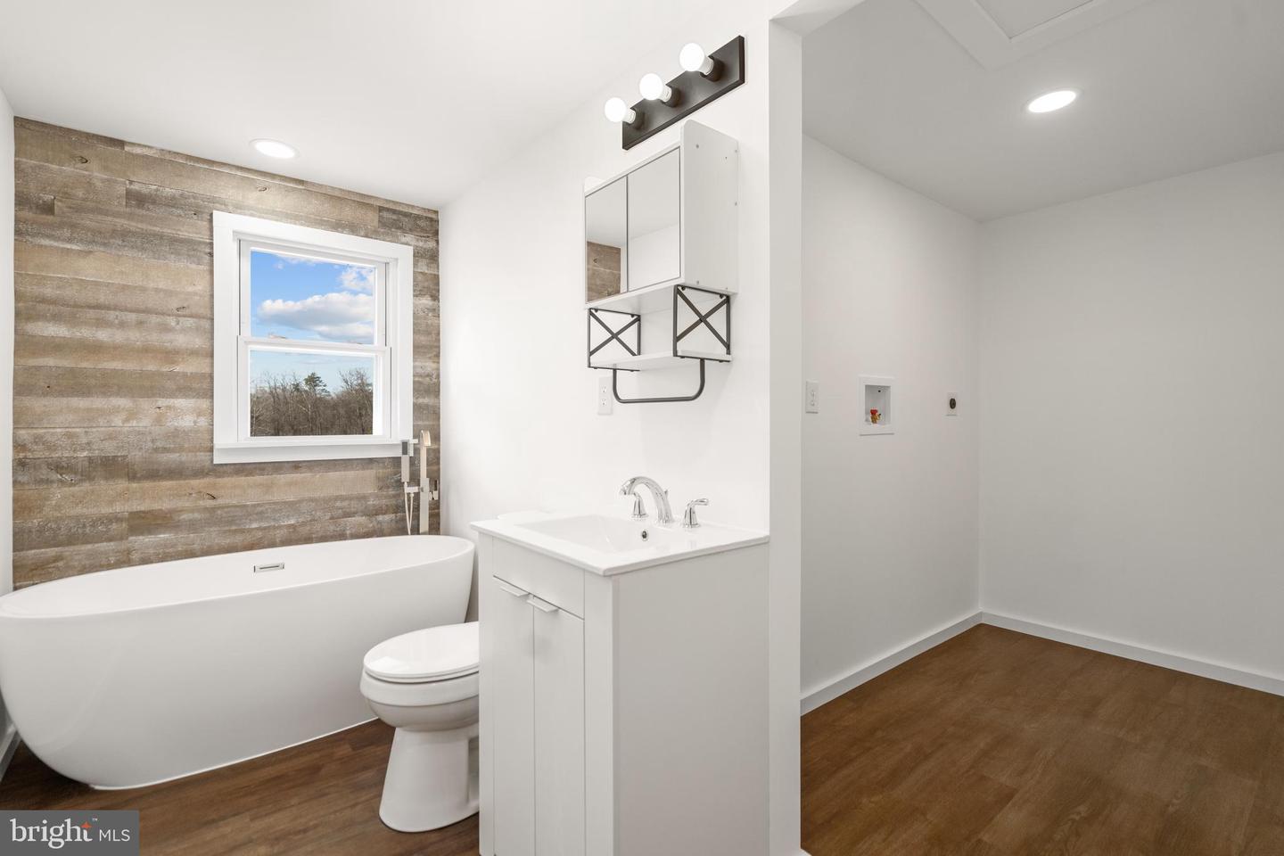 2897 Stoney Creek Rd Property Photo 15