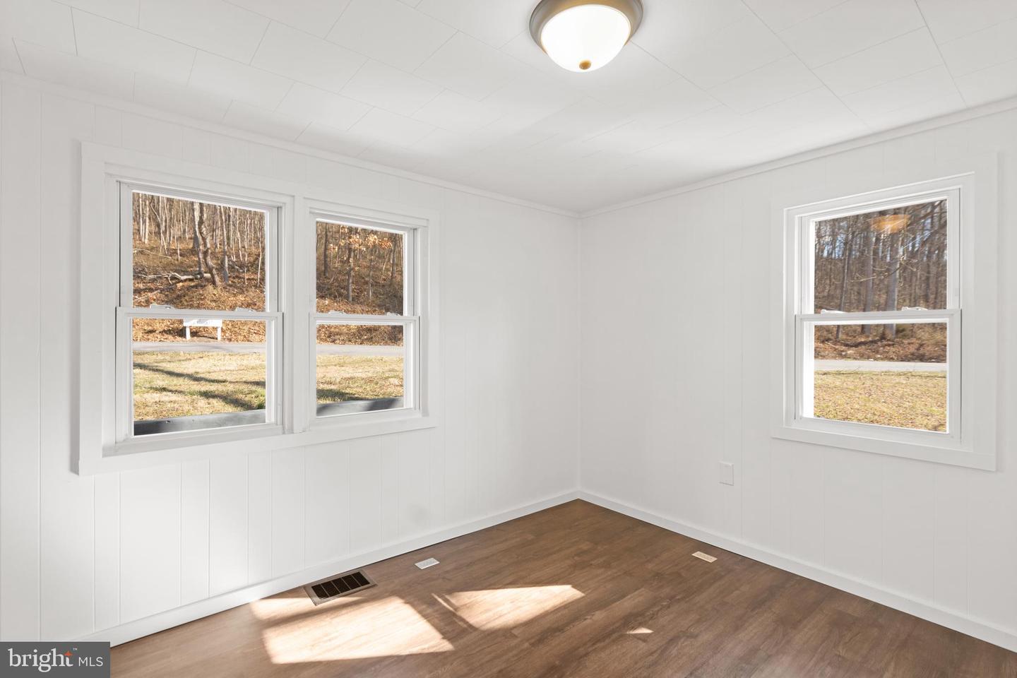 2897 Stoney Creek Rd Property Photo 17