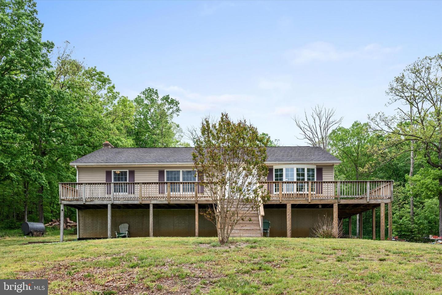 246 Locust Ln Property Photo