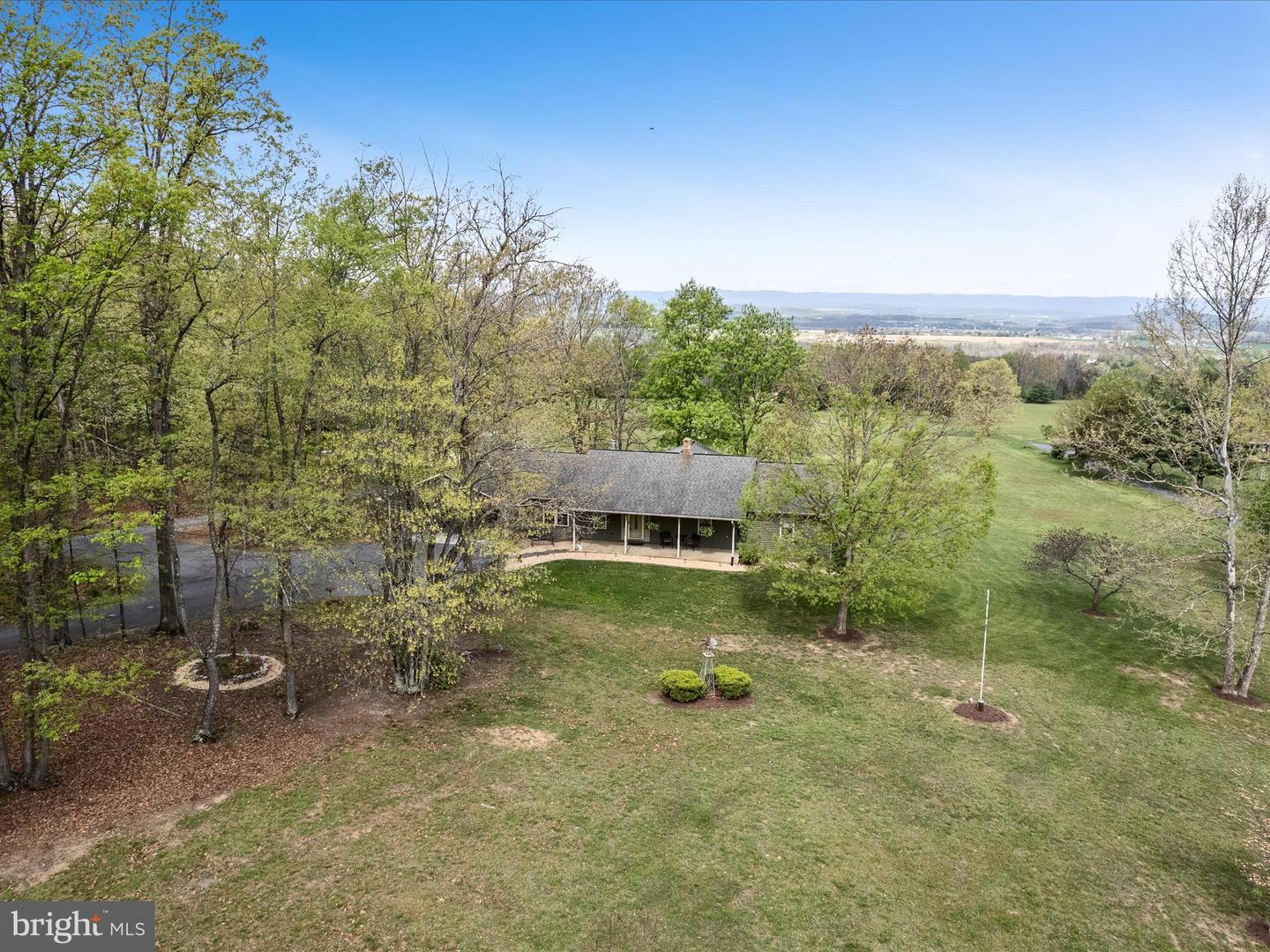5409 Smith Creek Rd Property Photo 1