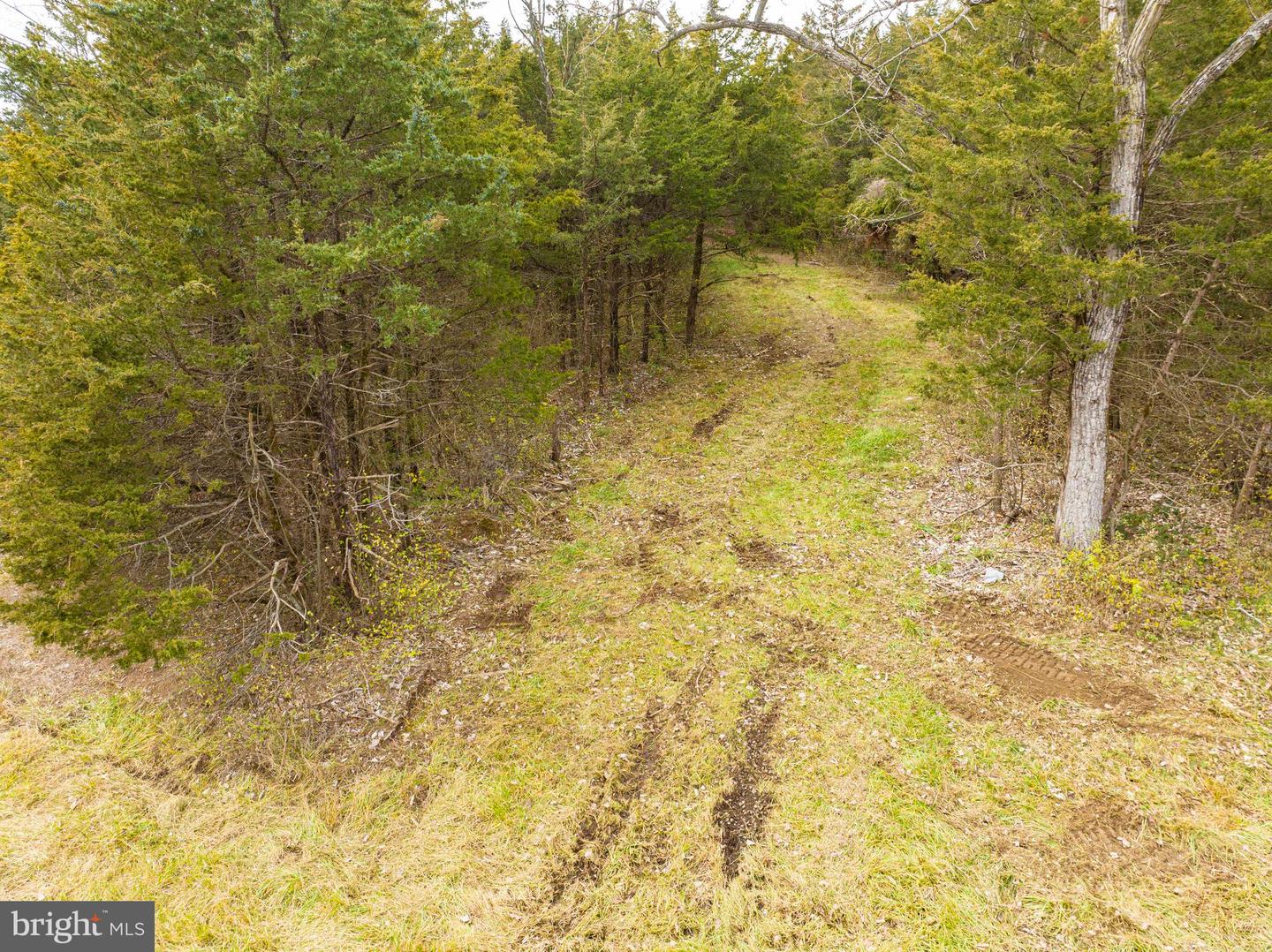 Lot 2 Property Photo 32