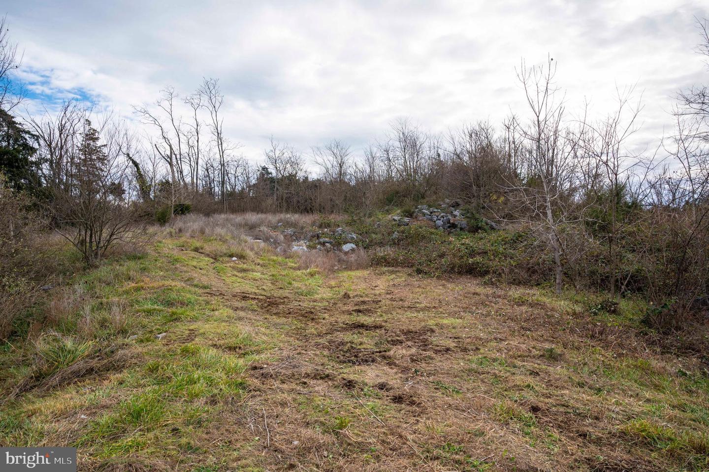 Lot 2 Property Photo 40