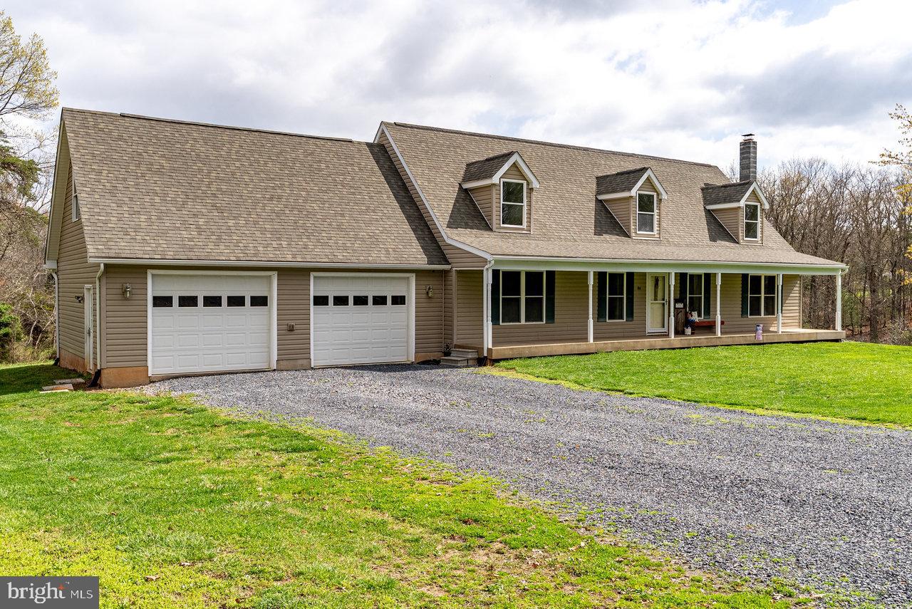 84 Barrick Ln Property Photo 3