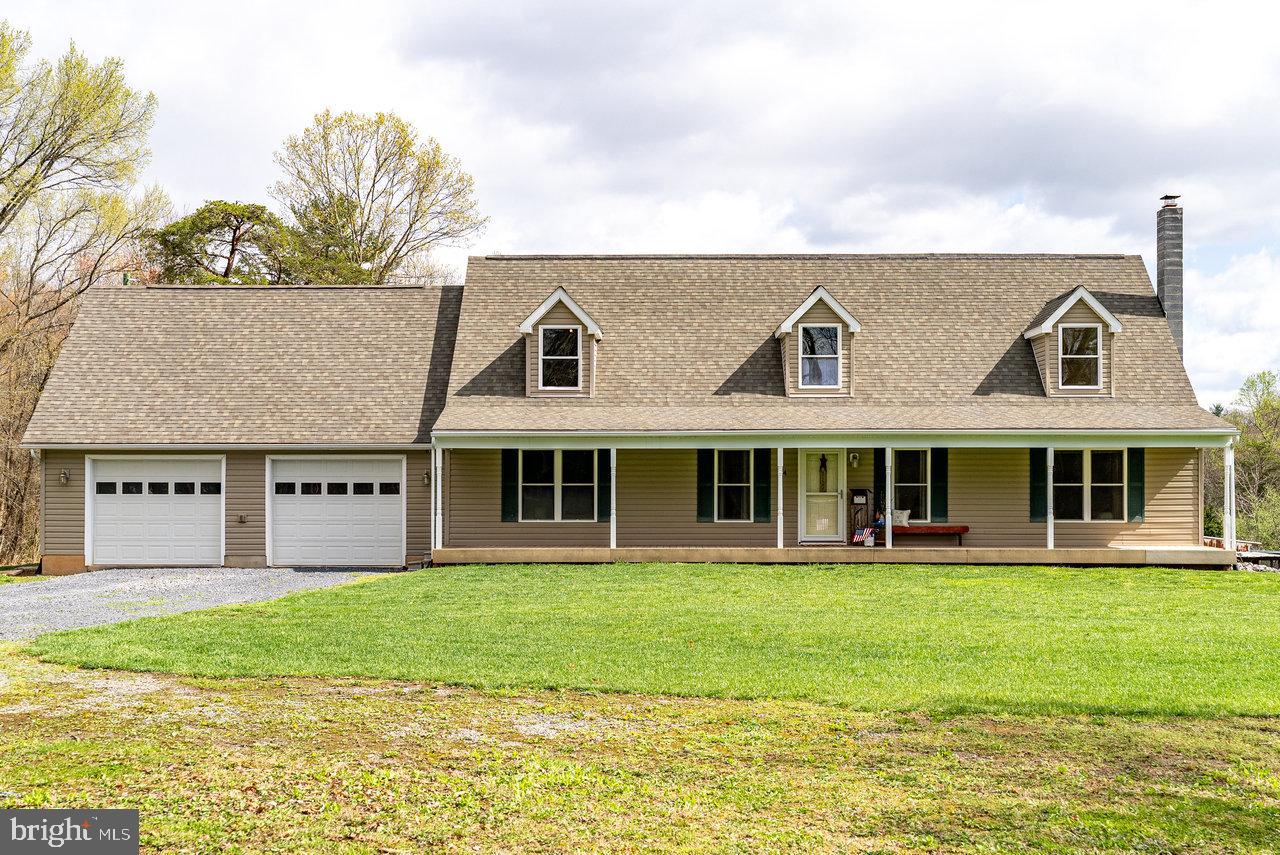 84 Barrick Ln Property Photo 4