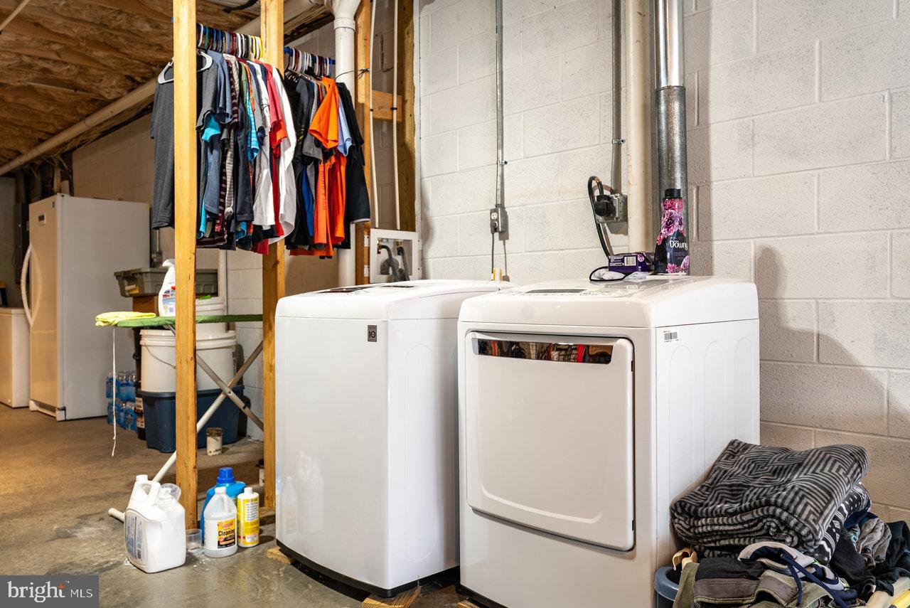 84 Barrick Ln Property Photo 30